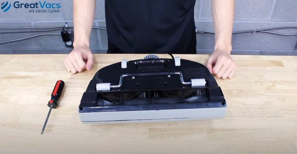 How to Replace the Brush Roll and Belt on a GV Power Head